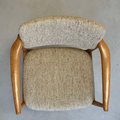 
                  
                    Vintage stoel eiken Jorgensen - LOUI.STORE
                  
                
