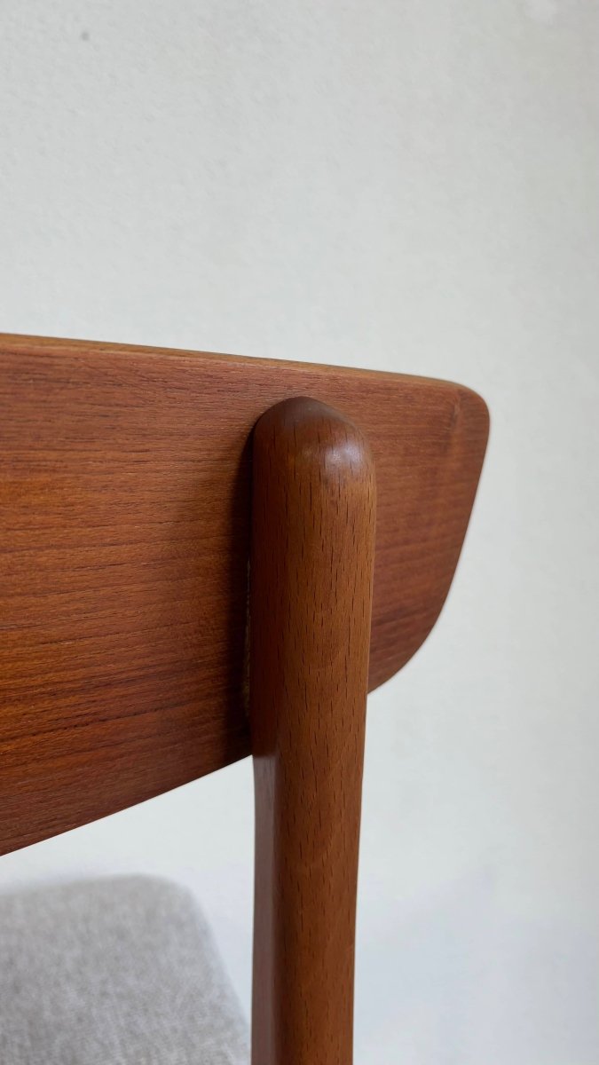 
                  
                    Vintage stoel Findahl teak - LOUI.STORE
                  
                