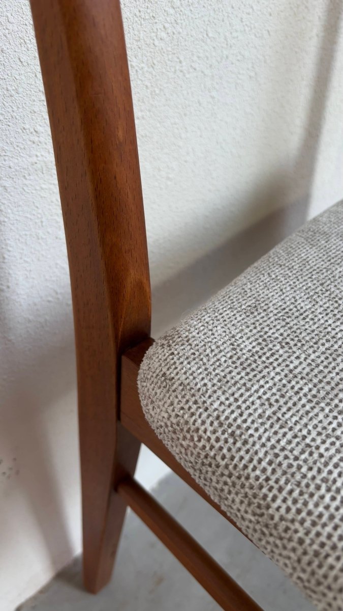 
                  
                    Vintage stoel Findahl teak - LOUI.STORE
                  
                