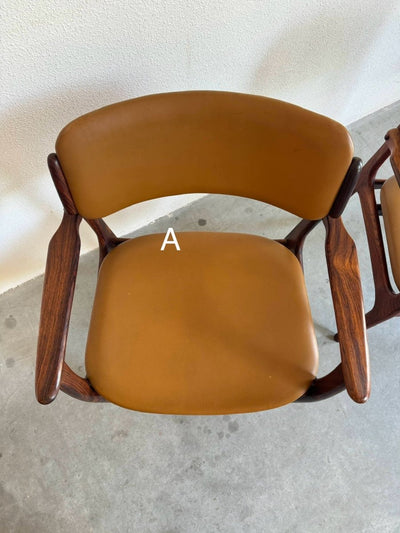 
                  
                    Vintage stoel palissander en skai Erik Buch - LOUI.STORE
                  
                