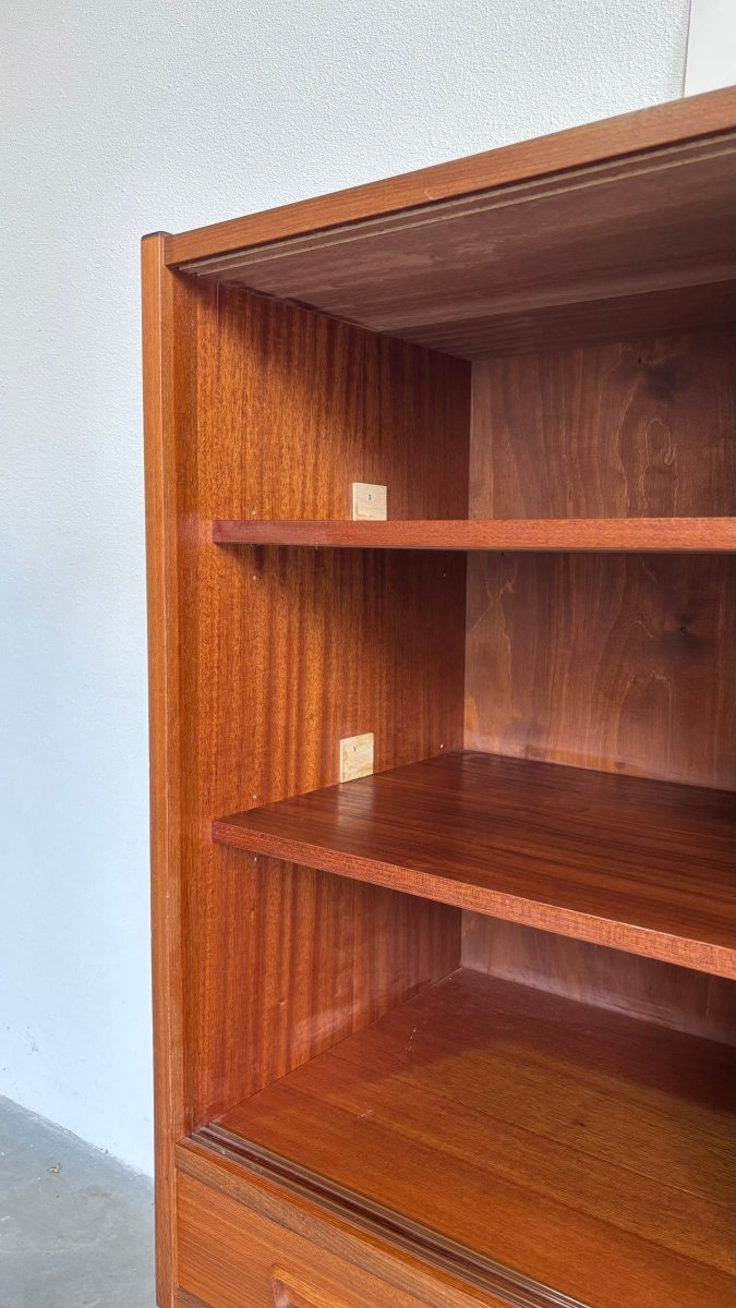 
                  
                    Vintage strak highboard teak - LOUI.STORE
                  
                