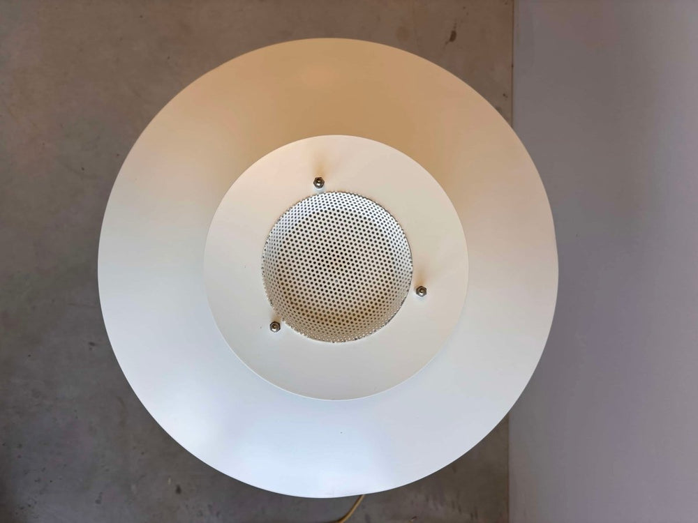 
                  
                    Vintage tafellamp schalen - LOUI.STORE
                  
                