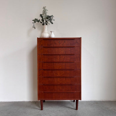 Vintage tallboy ladekast 8 lange greep - LOUI.STORE