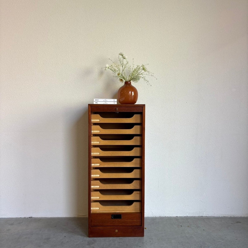 Vintage tambour kast teak - LOUI.STORE