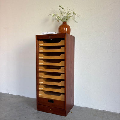 
                  
                    Vintage tambour kast teak - LOUI.STORE
                  
                