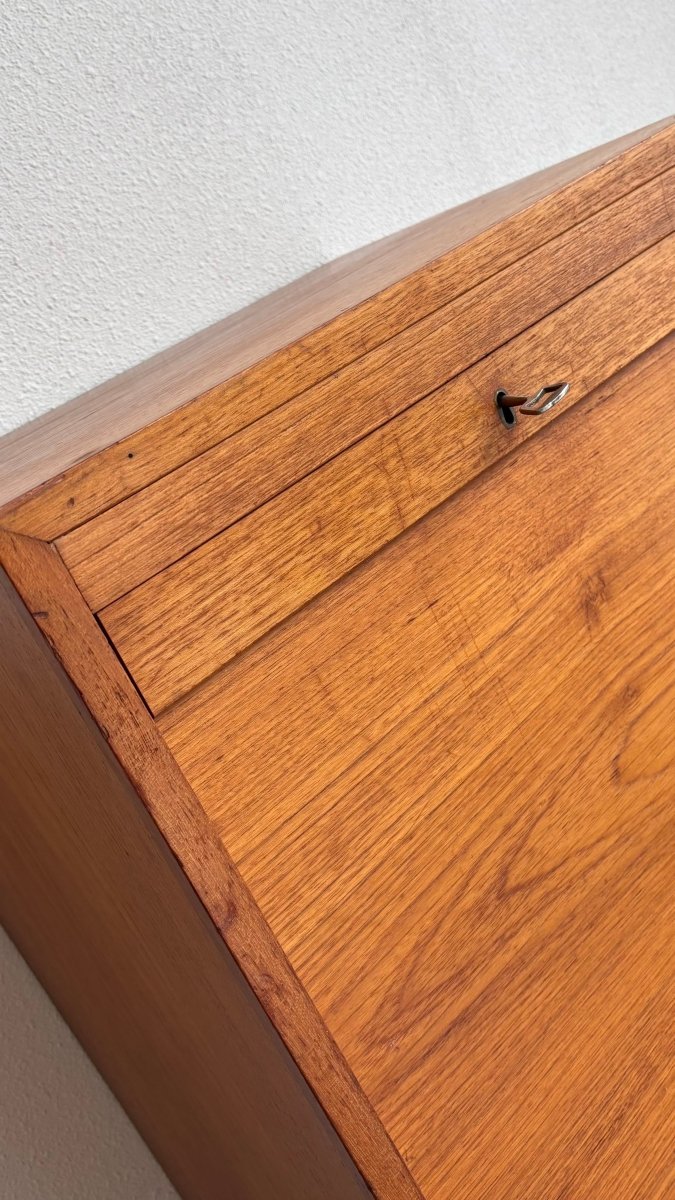 
                  
                    Vintage tambour kastje teak - LOUI.STORE
                  
                