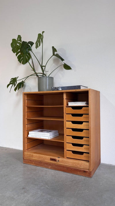 
                  
                    Vintage tambourkast eiken - LOUI.STORE
                  
                