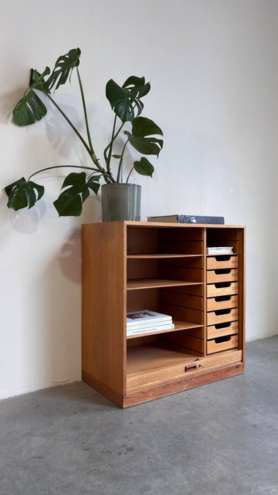 
                  
                    Vintage tambourkast eiken - LOUI.STORE
                  
                