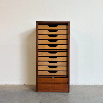 
                  
                    Vintage tambourkast teak hoog - LOUI.STORE
                  
                