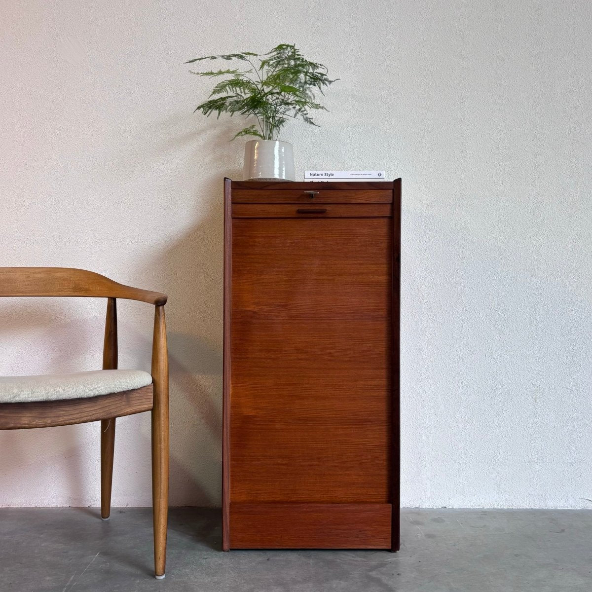 Vintage tambourkast teak - LOUI.STORE