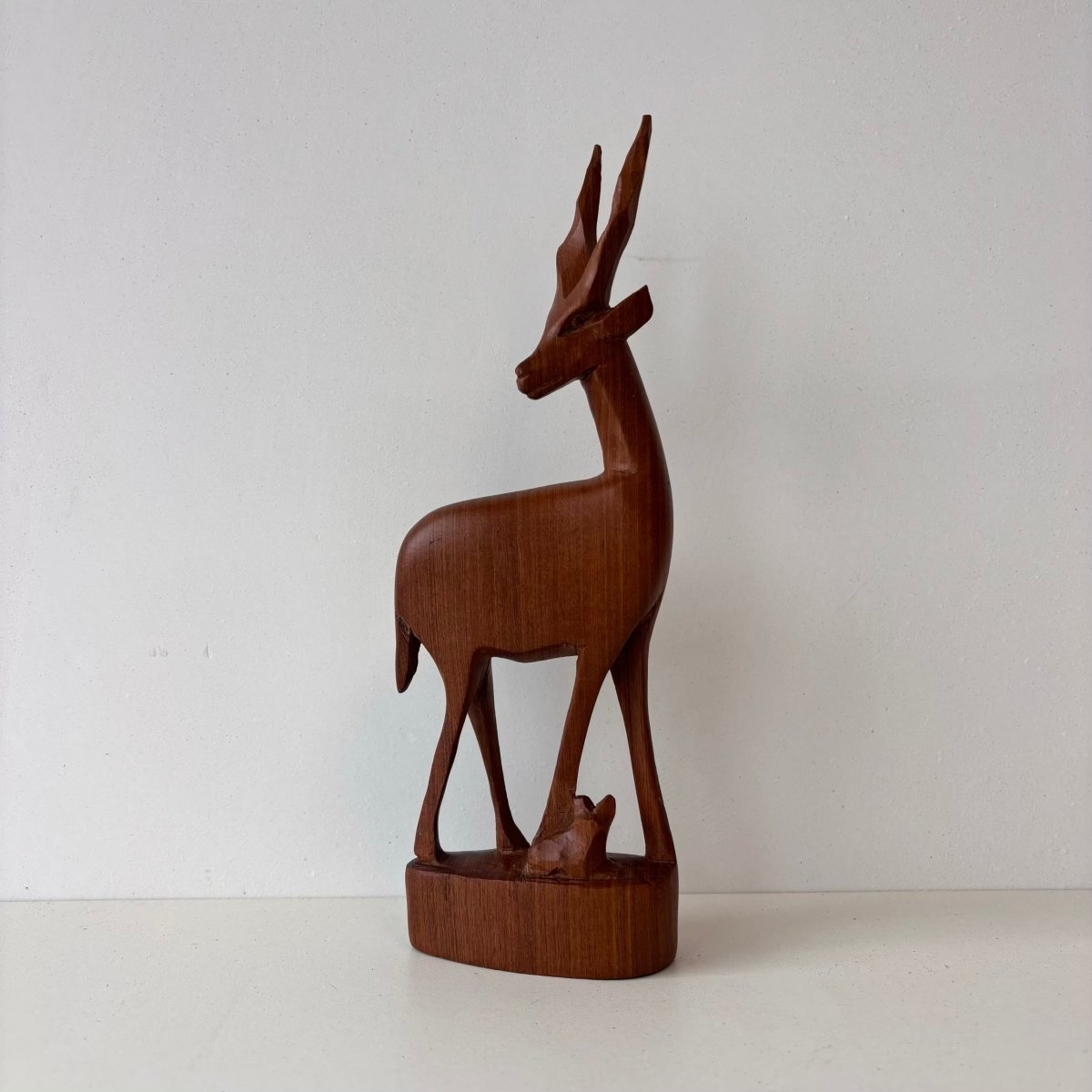 Vintage teak beeldje bok - LOUI.STORE
