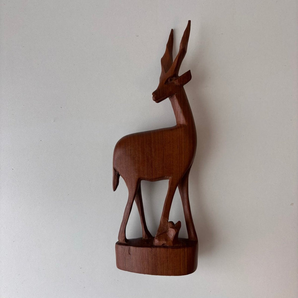 
                  
                    Vintage teak beeldje bok - LOUI.STORE
                  
                