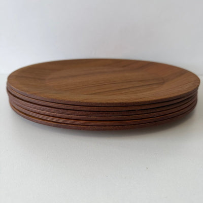 
                  
                    Vintage teak houten borden - LOUI
                  
                