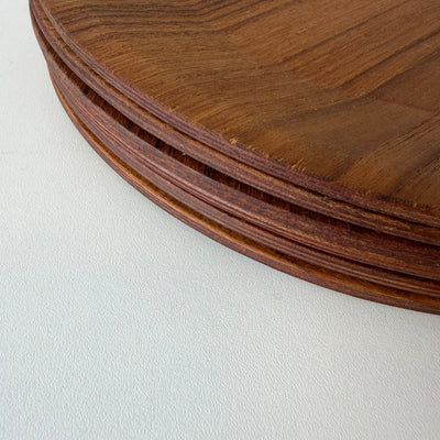
                  
                    Vintage teak houten borden - LOUI
                  
                