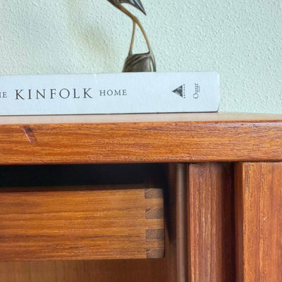 
                  
                    Vintage teak Kai Kristiansen sideboard met tambourdeuren - LOUI
                  
                