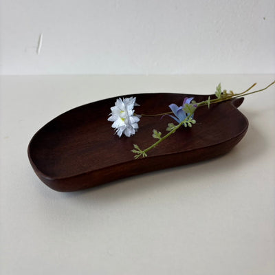 
                  
                    Vintage teak schaaltje bladvorm - LOUI.STORE
                  
                