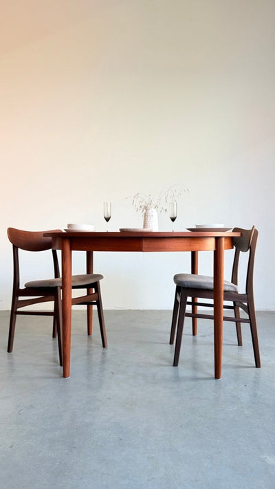 Vintage teak tafel rond - uitschuifbaar - LOUI
