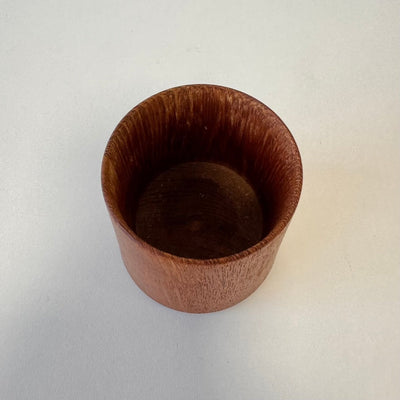 
                  
                    Vintage teakhouten bakje - LOUI.STORE
                  
                