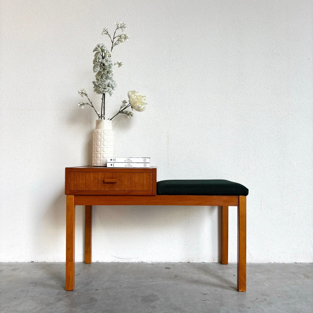 Vintage telefoonbankje teak met kussen - LOUI.STORE