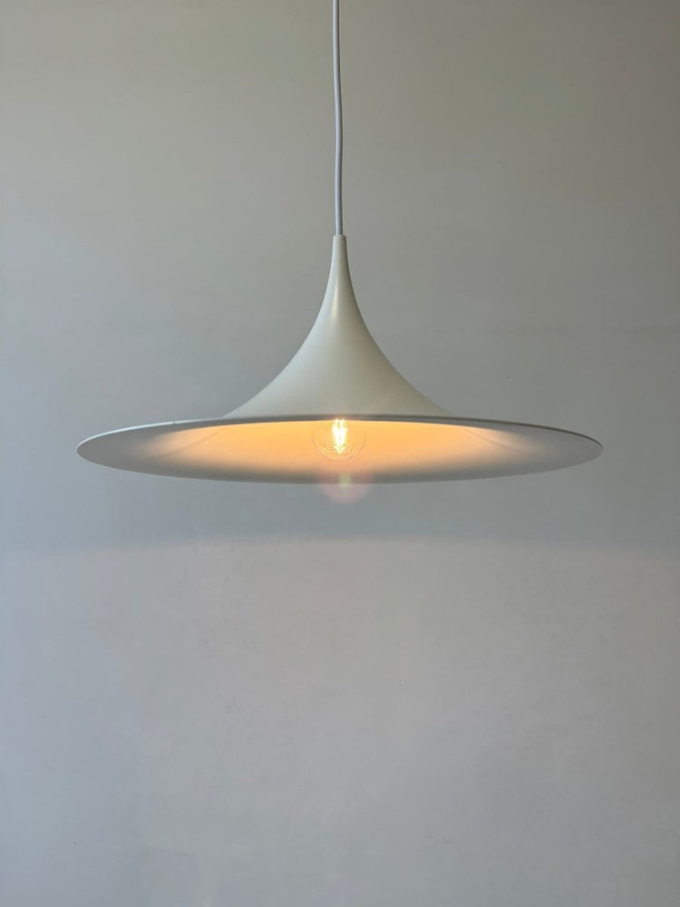 
                  
                    Vintage trompetlamp wit klein - LOUI.STORE
                  
                