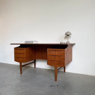 Vintage tweezijdig bureau teak zwevend blad - LOUI