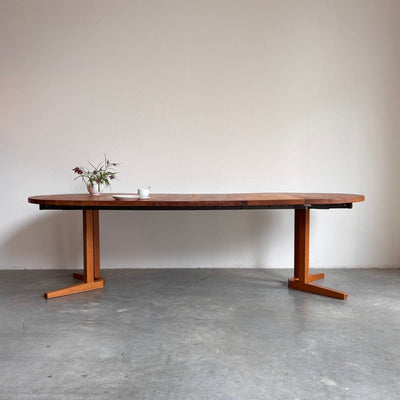 
                  
                    Vintage uitschuifbare eettafel rond - LOUI.STORE
                  
                