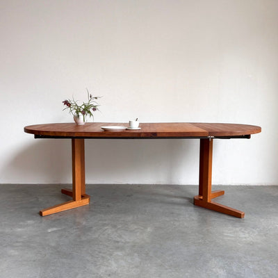
                  
                    Vintage uitschuifbare eettafel rond - LOUI.STORE
                  
                