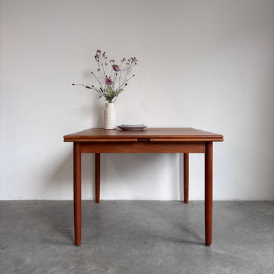 Vintage uitschuifbare eettafel vierkant - LOUI.STORE