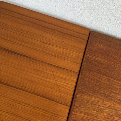 
                  
                    Vintage vierkante tafel teak - LOUI
                  
                