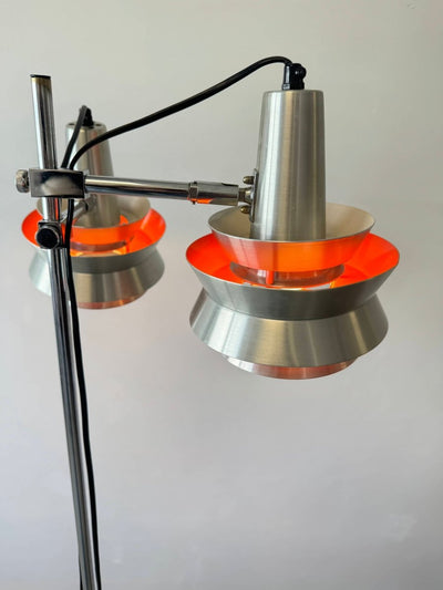 
                  
                    Vintage vloerlamp Omi - LOUI.STORE
                  
                