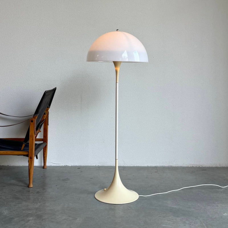 Vintage vloerlamp Panthella - LOUI.STORE