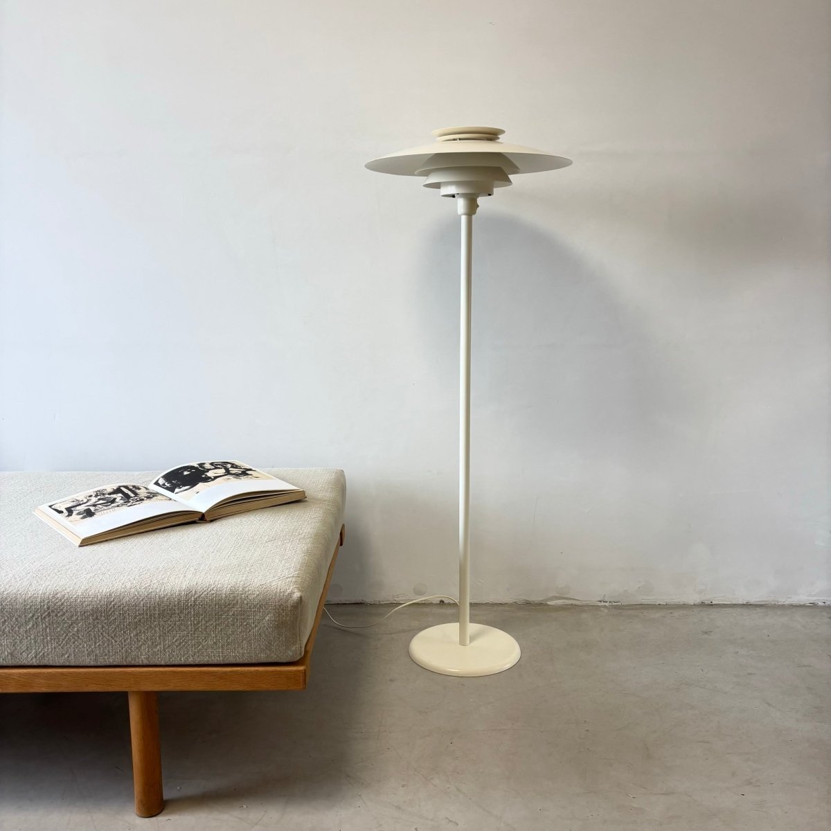 Vintage vloerlamp schalen wit - LOUI.STORE