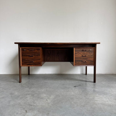 
                  
                    Vintage vrijstaand bureau XL in palissander - LOUI
                  
                