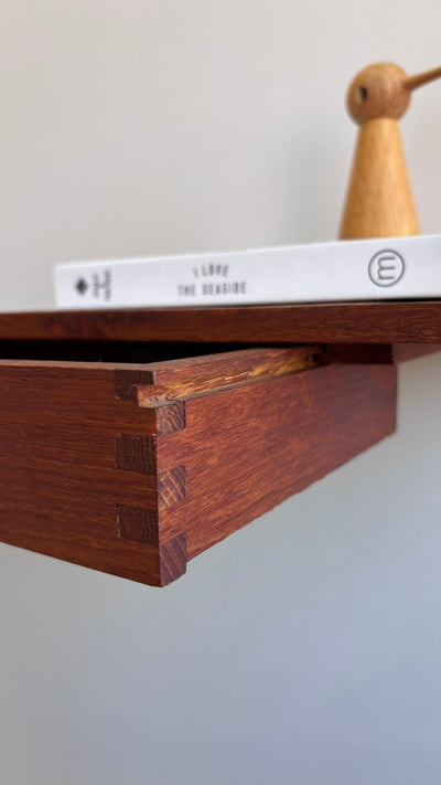 
                  
                    Vintage wandkastje lade - LOUI.STORE
                  
                