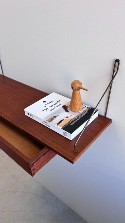 
                  
                    Vintage wandkastje lade - LOUI.STORE
                  
                