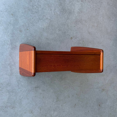 
                  
                    Vintage wandkastje met lade teak - LOUI.STORE
                  
                