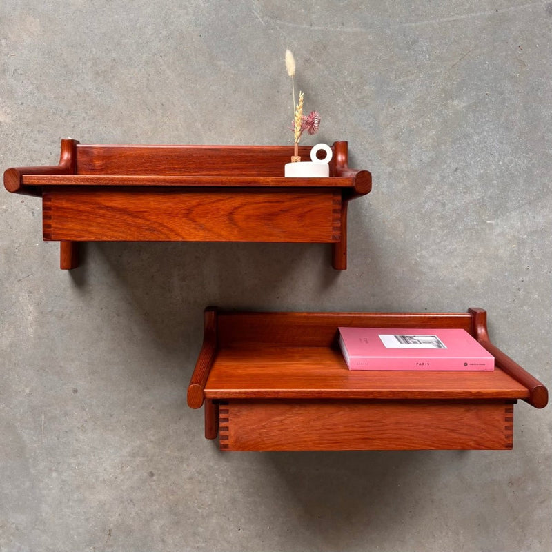 Vintage wandkastjes Kai Kristiansen teak set 2* - LOUI.STORE