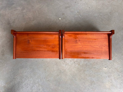 
                  
                    Vintage wandkastjes Kai Kristiansen teak set 2* - LOUI.STORE
                  
                