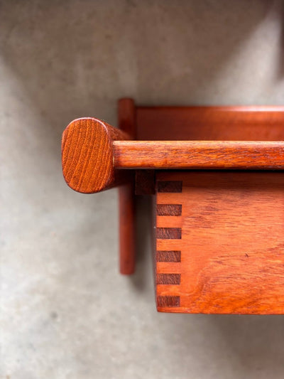 
                  
                    Vintage wandkastjes Kai Kristiansen teak set 2* - LOUI.STORE
                  
                