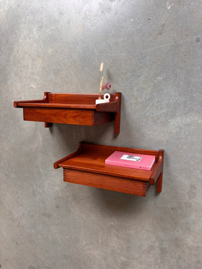 Vintage wandkastjes Kai Kristiansen teak set 2* - LOUI.STORE