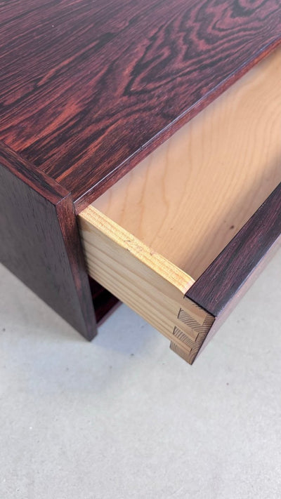 
                  
                    Vintage wandkastjes palissander - LOUI.STORE
                  
                