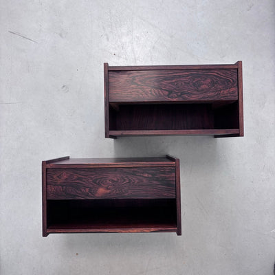 
                  
                    Vintage wandkastjes palissander - LOUI.STORE
                  
                