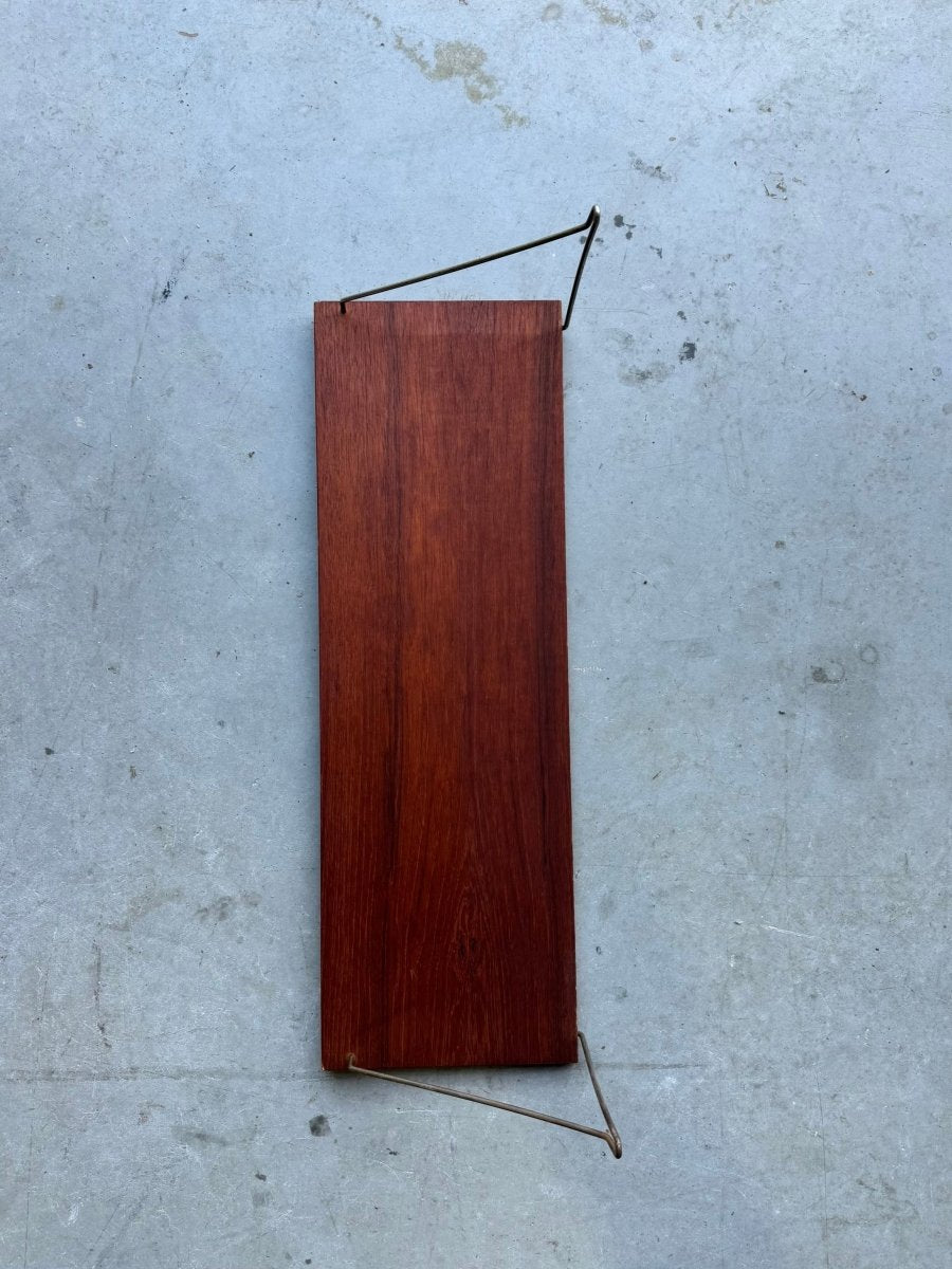 
                  
                    Vintage wandplank teak 60cm - LOUI.STORE
                  
                