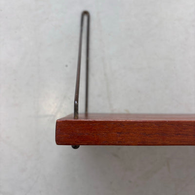 
                  
                    Vintage wandplank teak 70cm - LOUI.STORE
                  
                