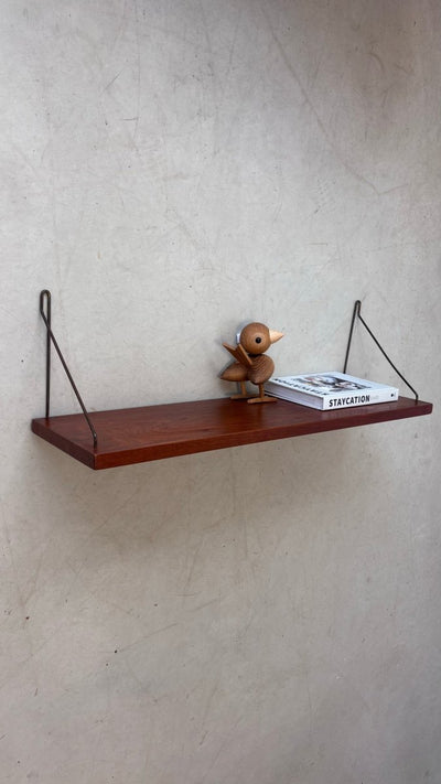 
                  
                    Vintage wandplank teak 70cm - LOUI.STORE
                  
                