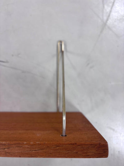 
                  
                    Vintage wandplank teak 75cm - LOUI.STORE
                  
                