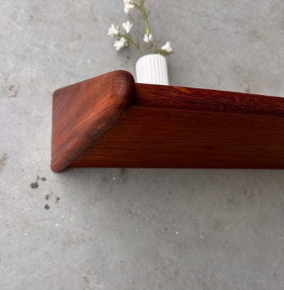 
                  
                    Vintage wandplank teak met rand - LOUI.STORE
                  
                