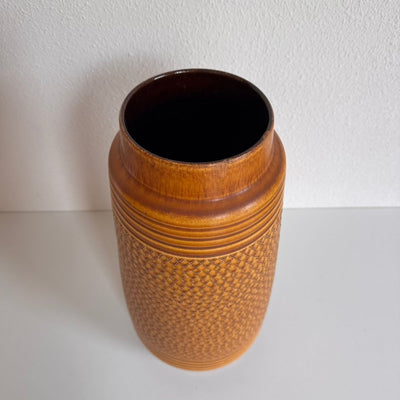 
                  
                    Vintage west - Germany vaas mosterd - LOUI
                  
                