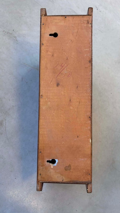 
                  
                    Wandkastje afgerond teak - LOUI.STORE
                  
                