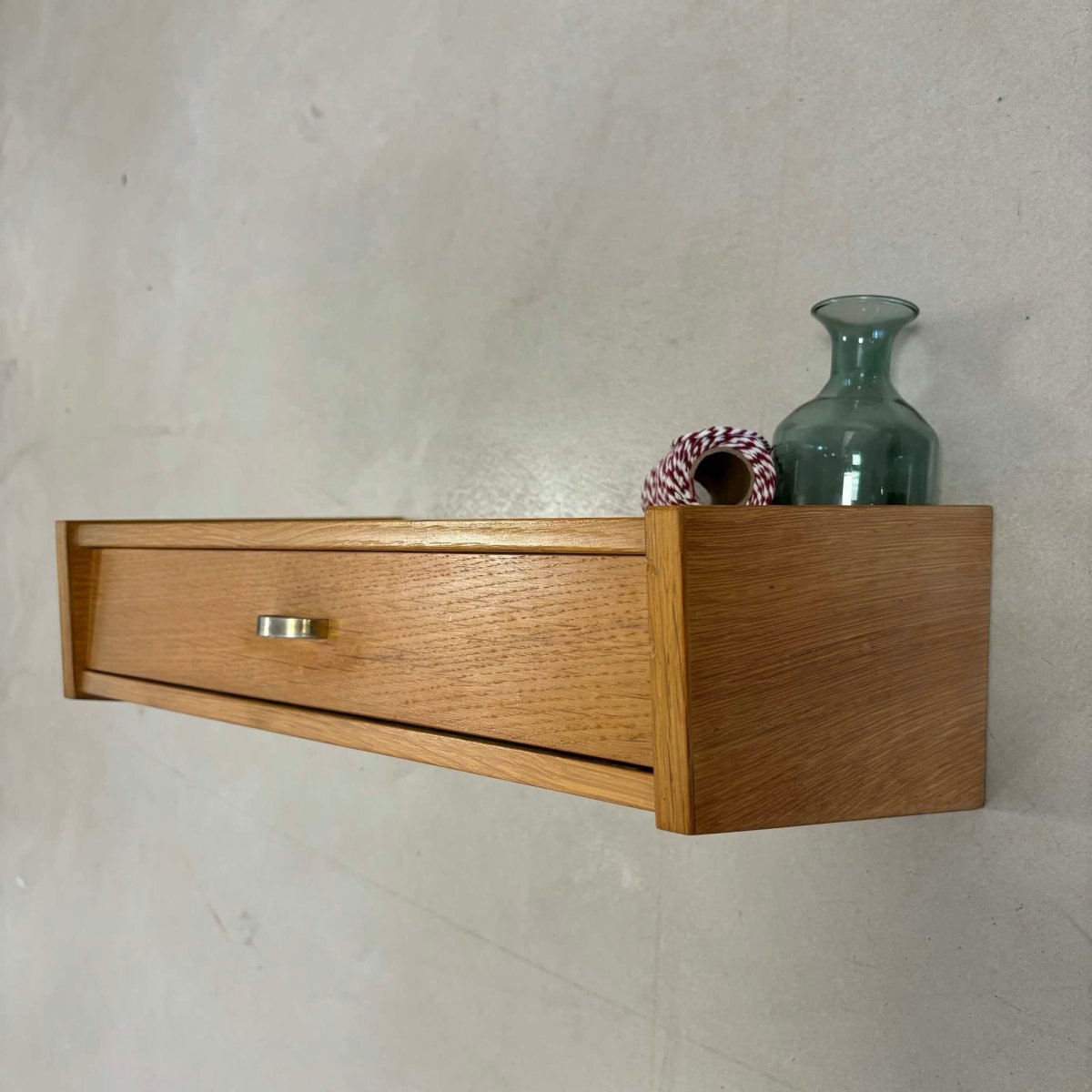 Wandkastje eiken metaal greepje - LOUI.STORE